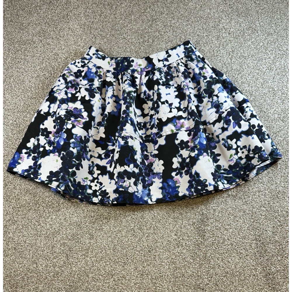 Express Floral A Line Mini Skirt Women's Size‎ 4 With Pockets
